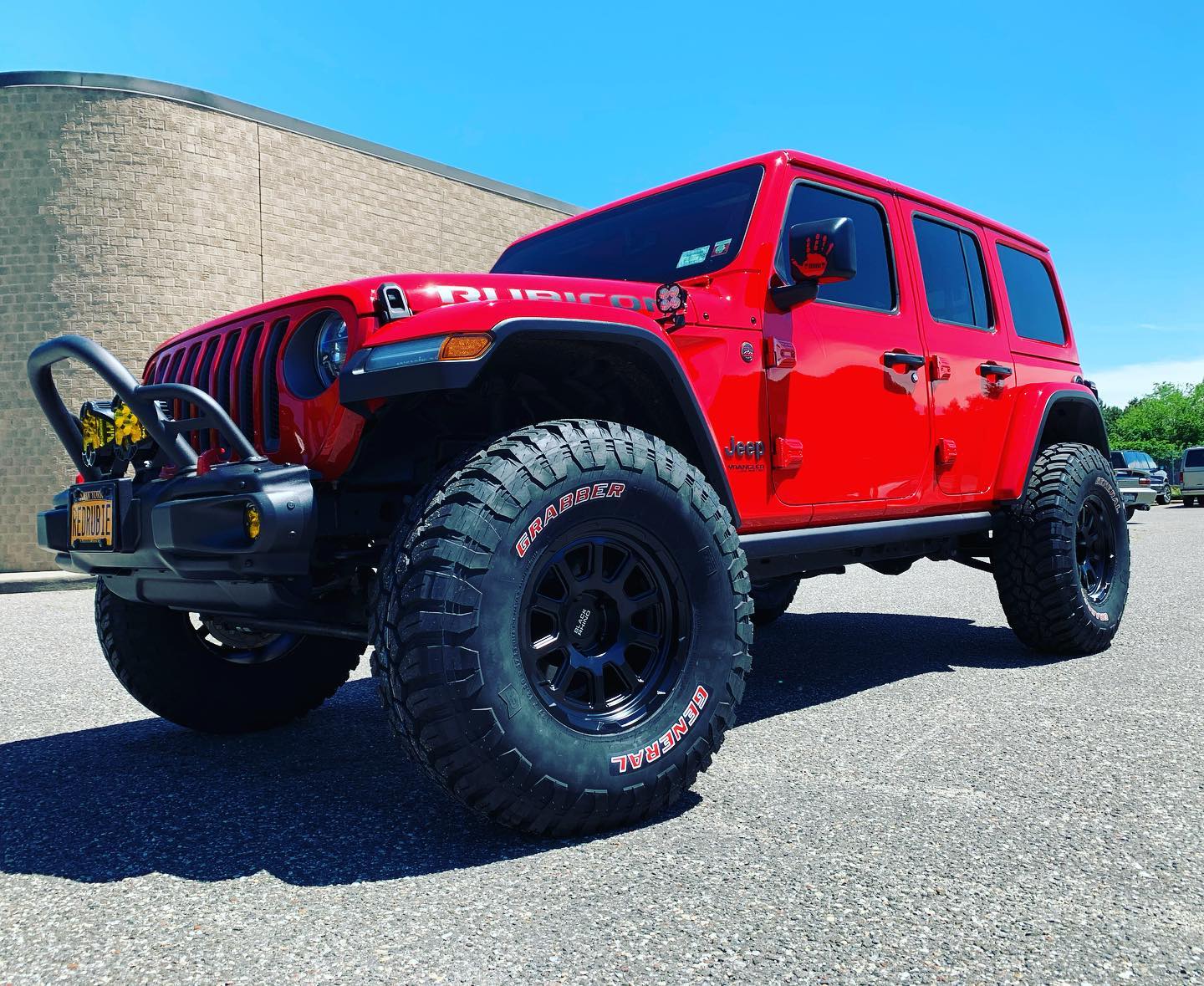 A Guide to Tire Sizes for Cars and Trucks