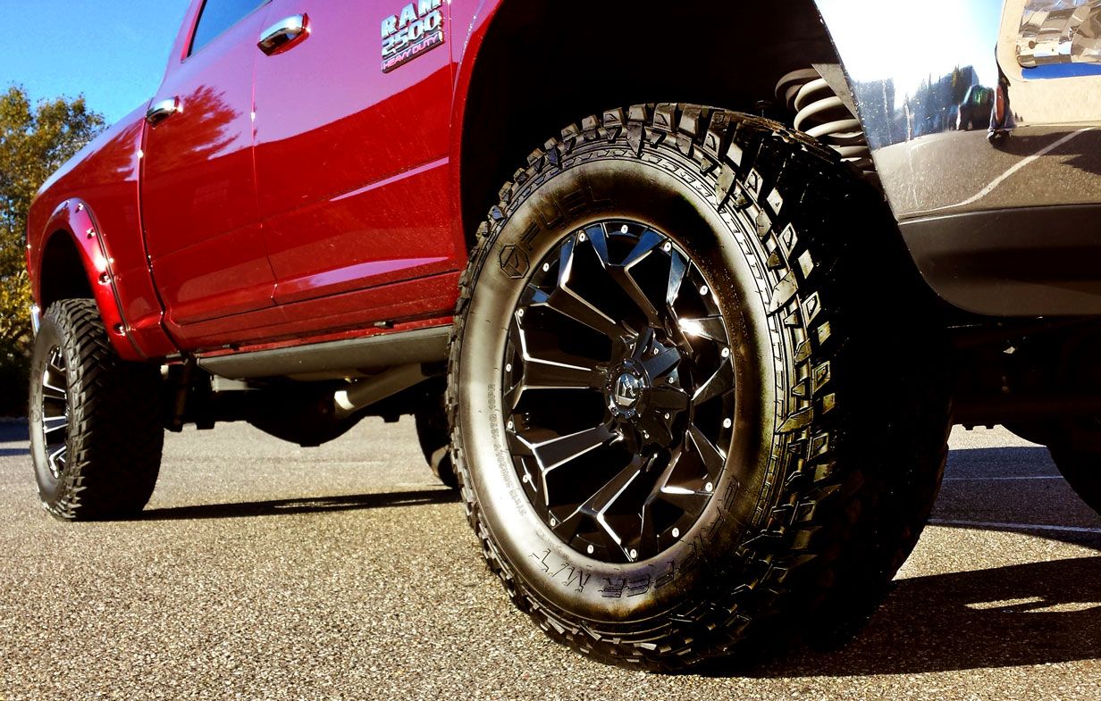 Pros & Cons of a Front-End Levelling Kit